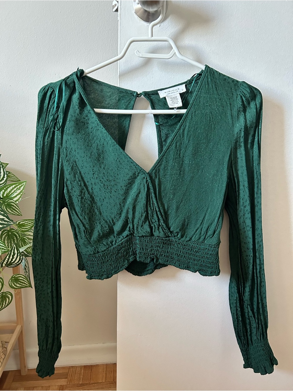 Green Long Sleeve Crop Top